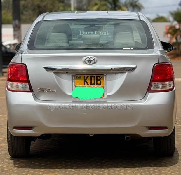 Toyota Axio 2016 Silver