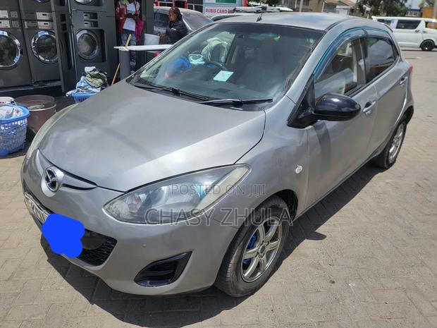 Mazda Demio 2012 Gray