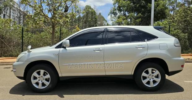 Toyota Harrier 2006 Silver