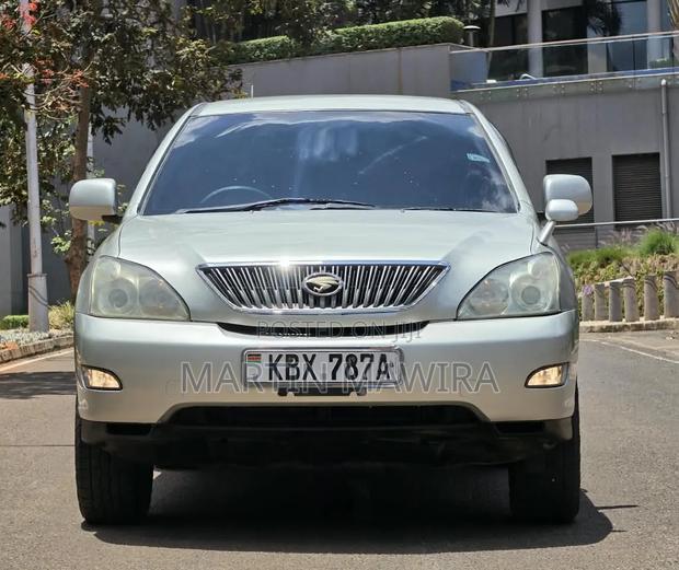 Toyota Harrier 2006 Silver