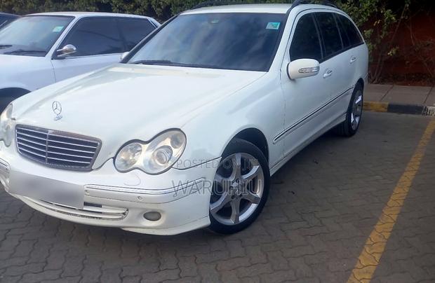 Mercedes-Benz C200 2007 White