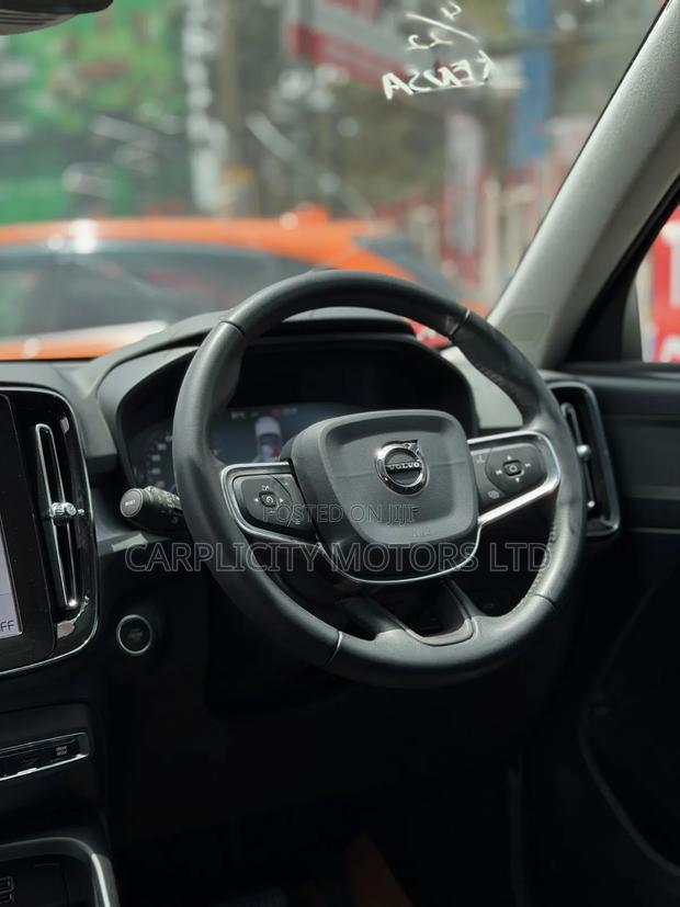 Volvo XC40 2019 White