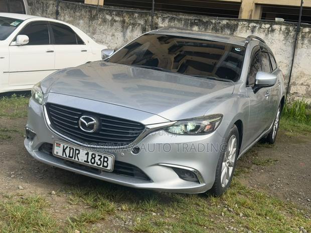 Mazda Atenza 2017 Silver