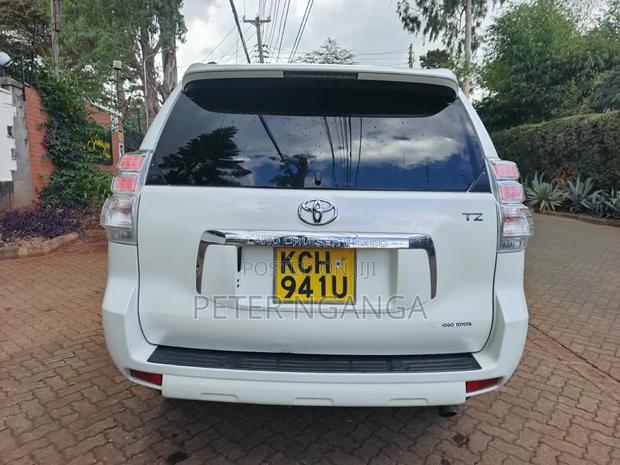 Toyota Land Cruiser Prado 4.0 i 2013 White