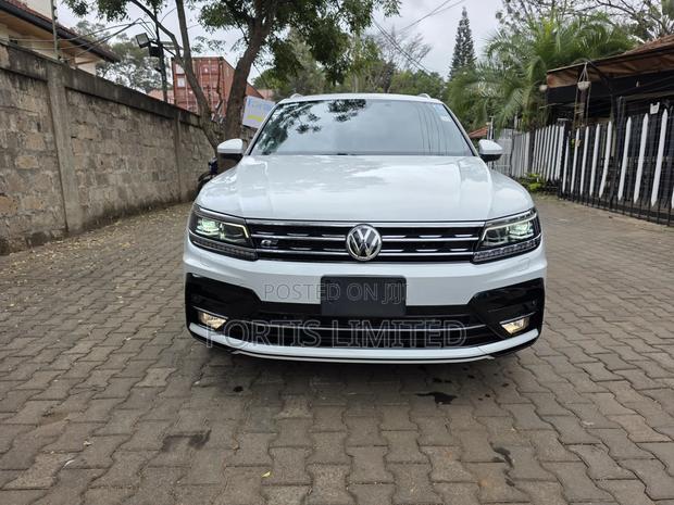 Volkswagen Tiguan 2.0T SEL Premium R-Line AWD 4MOTION 2019 White