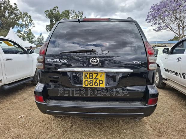 Toyota Land Cruiser Prado 3.0 D-4D 5dr 2007 Black