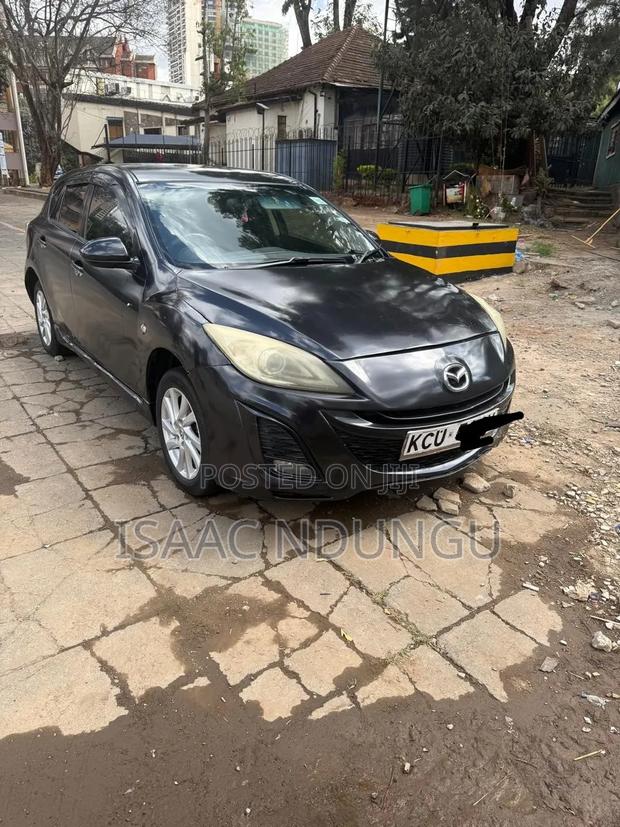 Mazda Axela 2012 Black