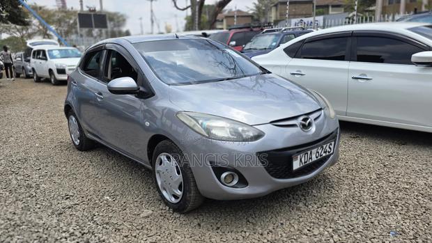 Mazda Demio 2013 Silver