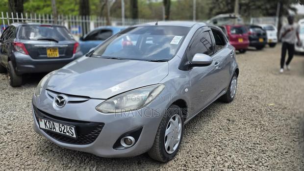 Mazda Demio 2013 Silver