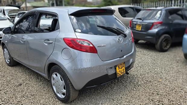 Mazda Demio 2013 Silver