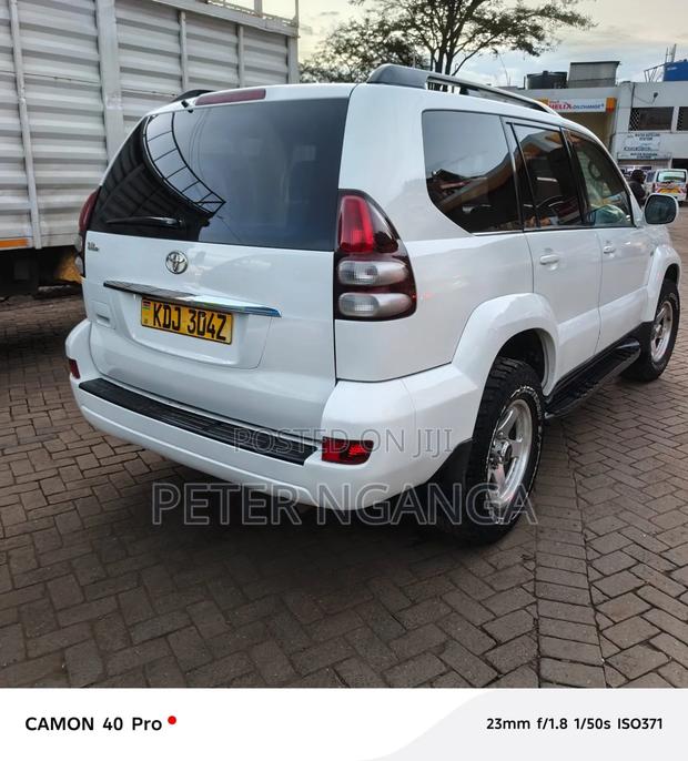 Toyota Land Cruiser Prado 2.7 i 16V 2008 Off white