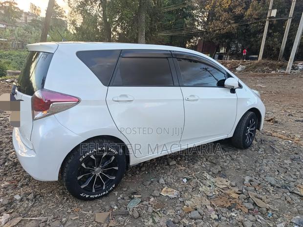 Toyota Ractis 2015 White