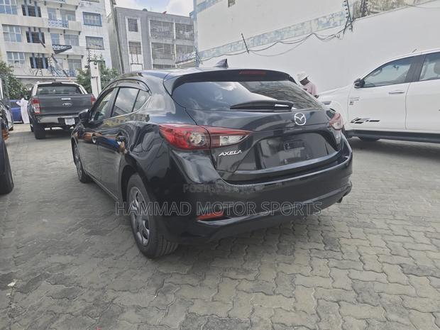 Mazda Axela 2018 Black