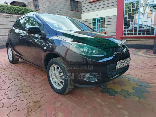 Mazda Demio 2011 Burgundy