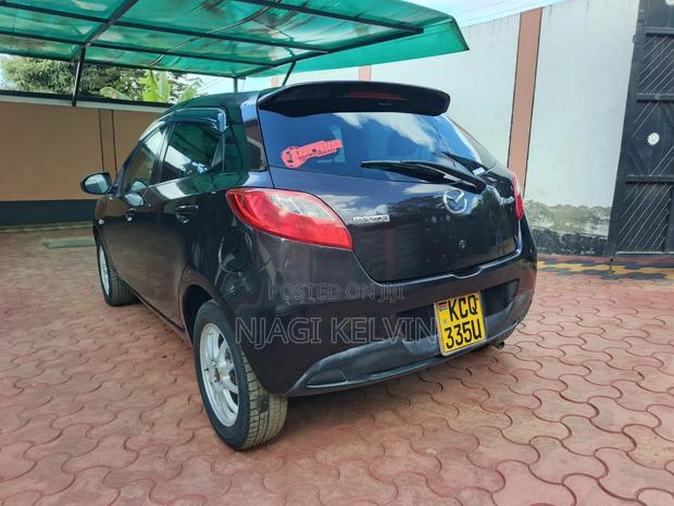 Mazda Demio 2011 Burgundy