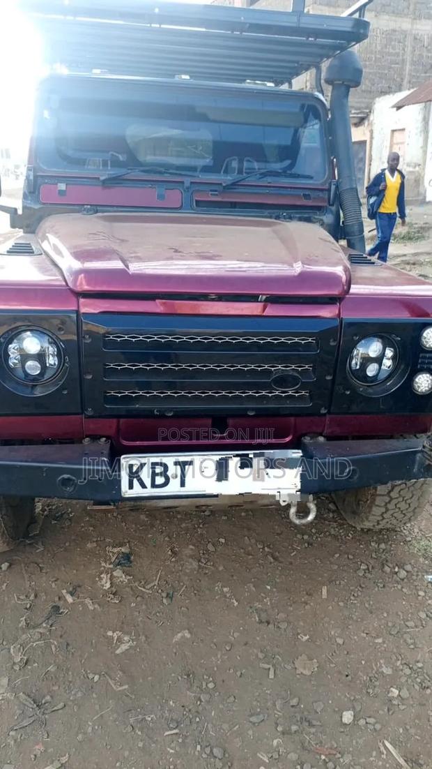 Land Rover Defender 2009 Red