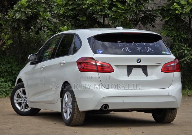 BMW 218i 2018 White