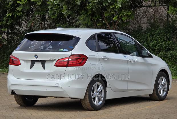 BMW 218i 2018 White