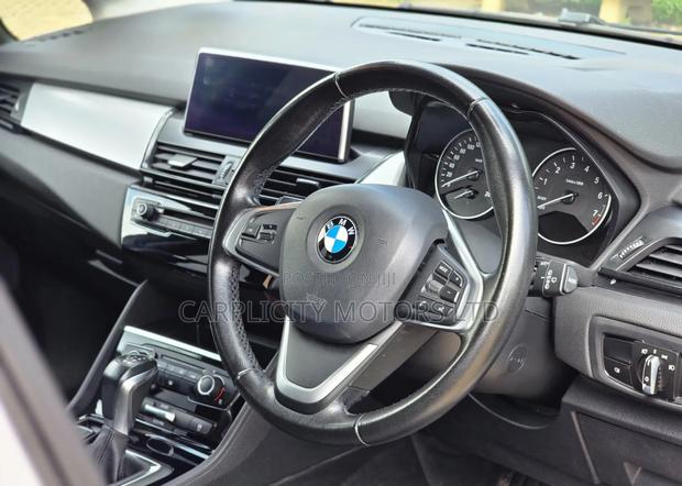 BMW 218i 2018 White