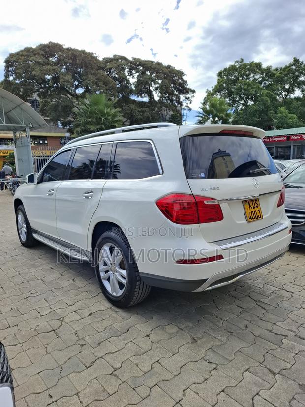 Mercedes-Benz GL-Class 350 BlueTEC 2016 White