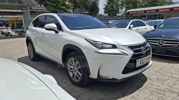 Lexus NX 200t FWD 2015 White