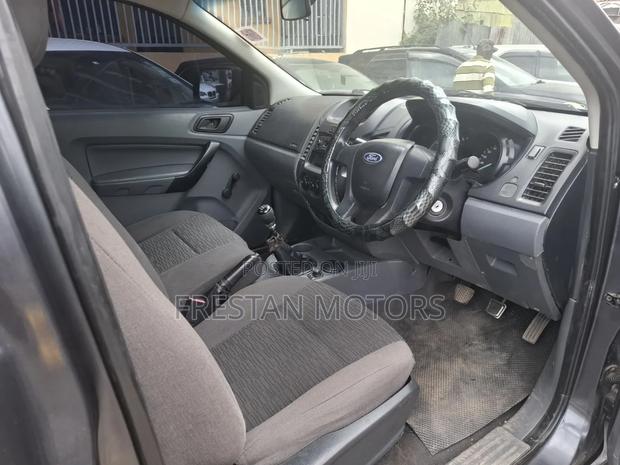 Ford Ranger 2015 Gray