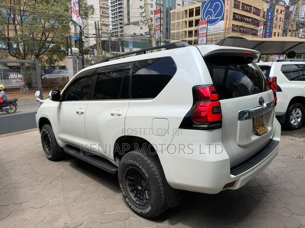 Toyota Land Cruiser Prado 2.8 2017