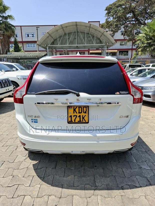 Volvo XC60 2017 White