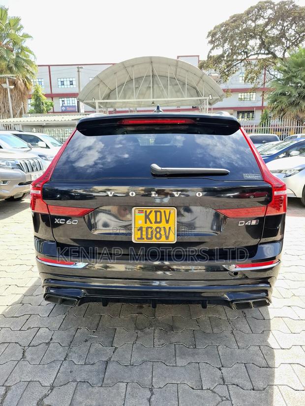 Volvo XC60 2019 Black