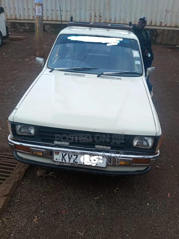 Toyota Hilux 1992