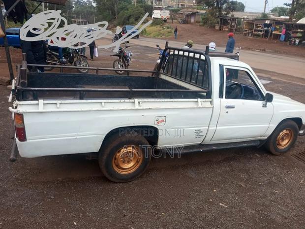 Toyota Hilux 1992