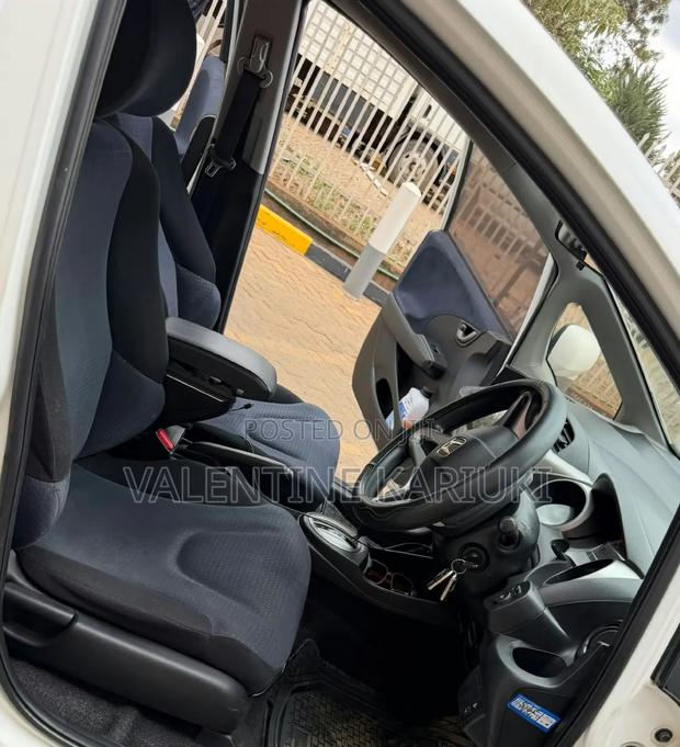Honda Fit 2008 White