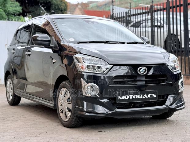 Daihatsu Mira 2019 Black