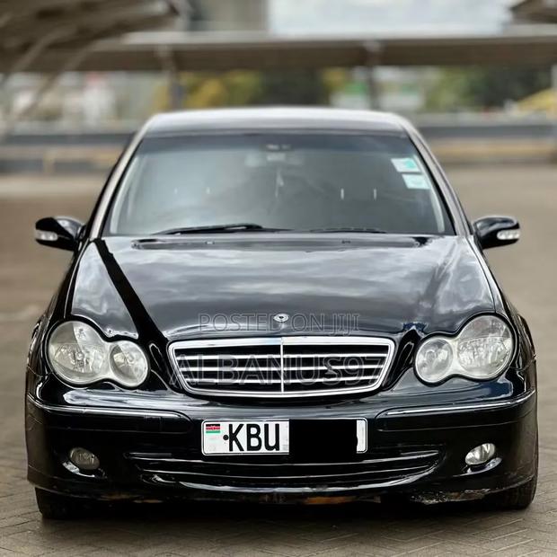 Mercedes-Benz C180 2006 Black