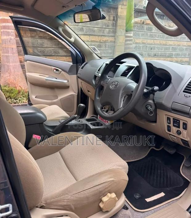 Toyota Fortuner 2013 Gray