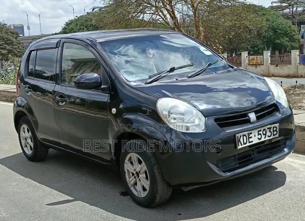Toyota Passo 1.0 FWD 2014 Black