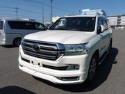Toyota Land Cruiser 4.6 V8 ZX 2020 White for sale