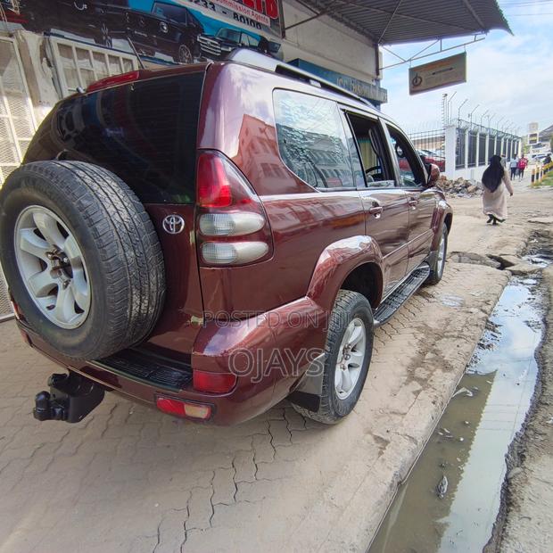 Toyota Land Cruiser Prado 2007 Maroon