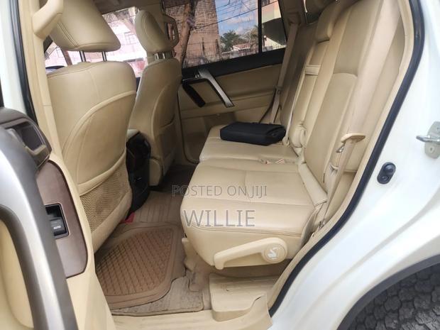 Toyota Land Cruiser Prado 2016 White