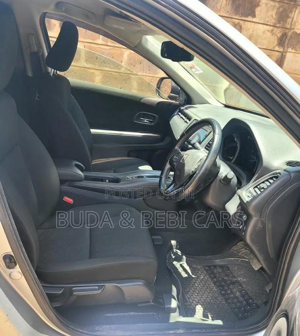 Honda Vezel 1.5 2WD 2016 Gray