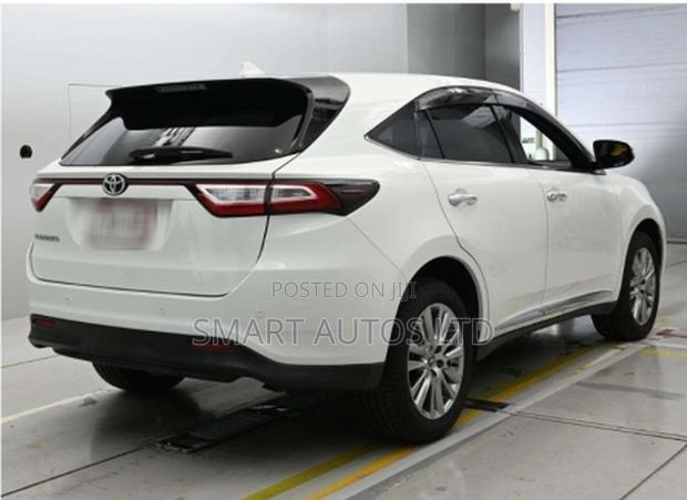 Toyota Harrier Progress 2019