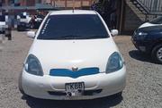 Toyota Vitz 2002 White for sale