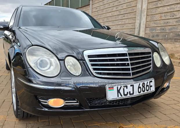 Mercedes-Benz E250 2010 Matt Black