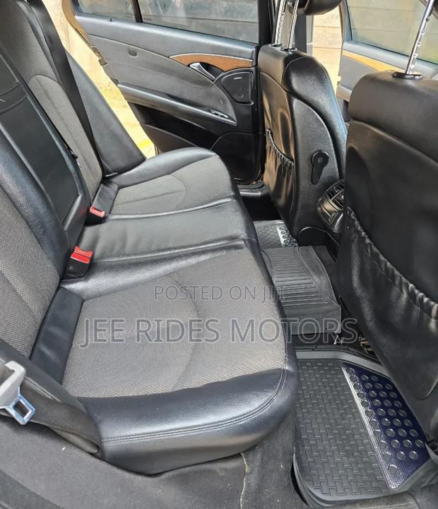 Mercedes-Benz E250 2010 Matt Black
