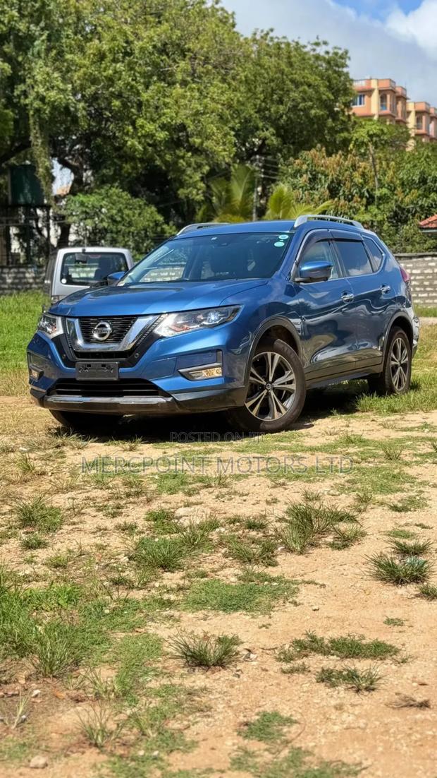 Nissan X-Trail 2019 Blue