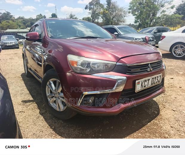 Mitsubishi RVR 2.0 2011 Maroon