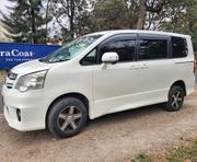 Toyota Noah 2012 White for sale