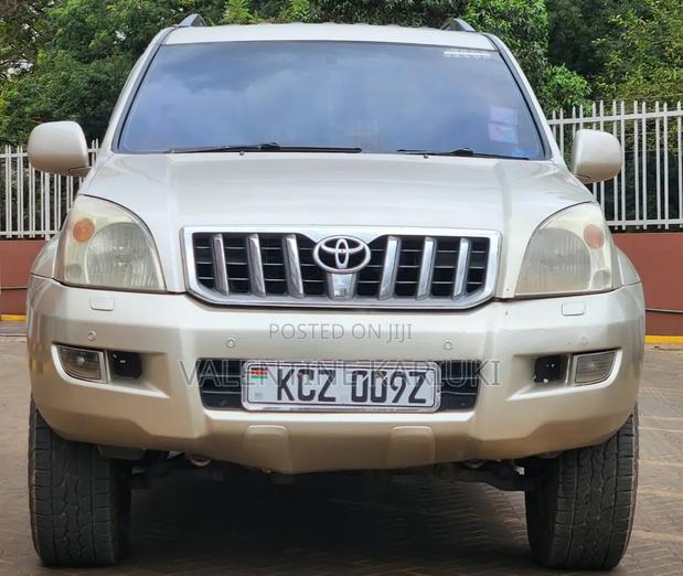 Toyota Land Cruiser 2008 Gold