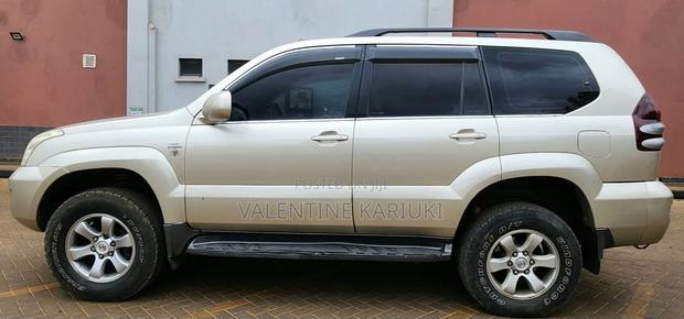 Toyota Land Cruiser 2008 Gold