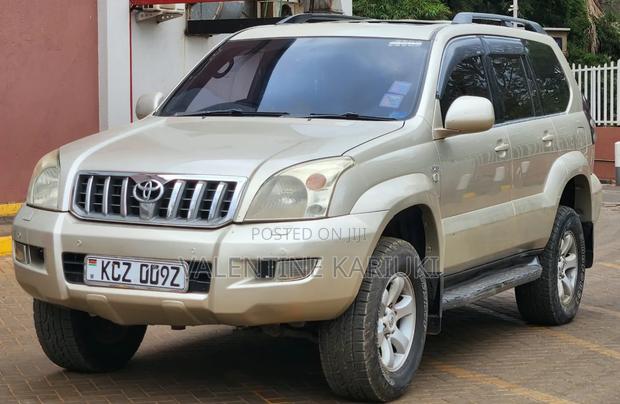 Toyota Land Cruiser 2008 Gold